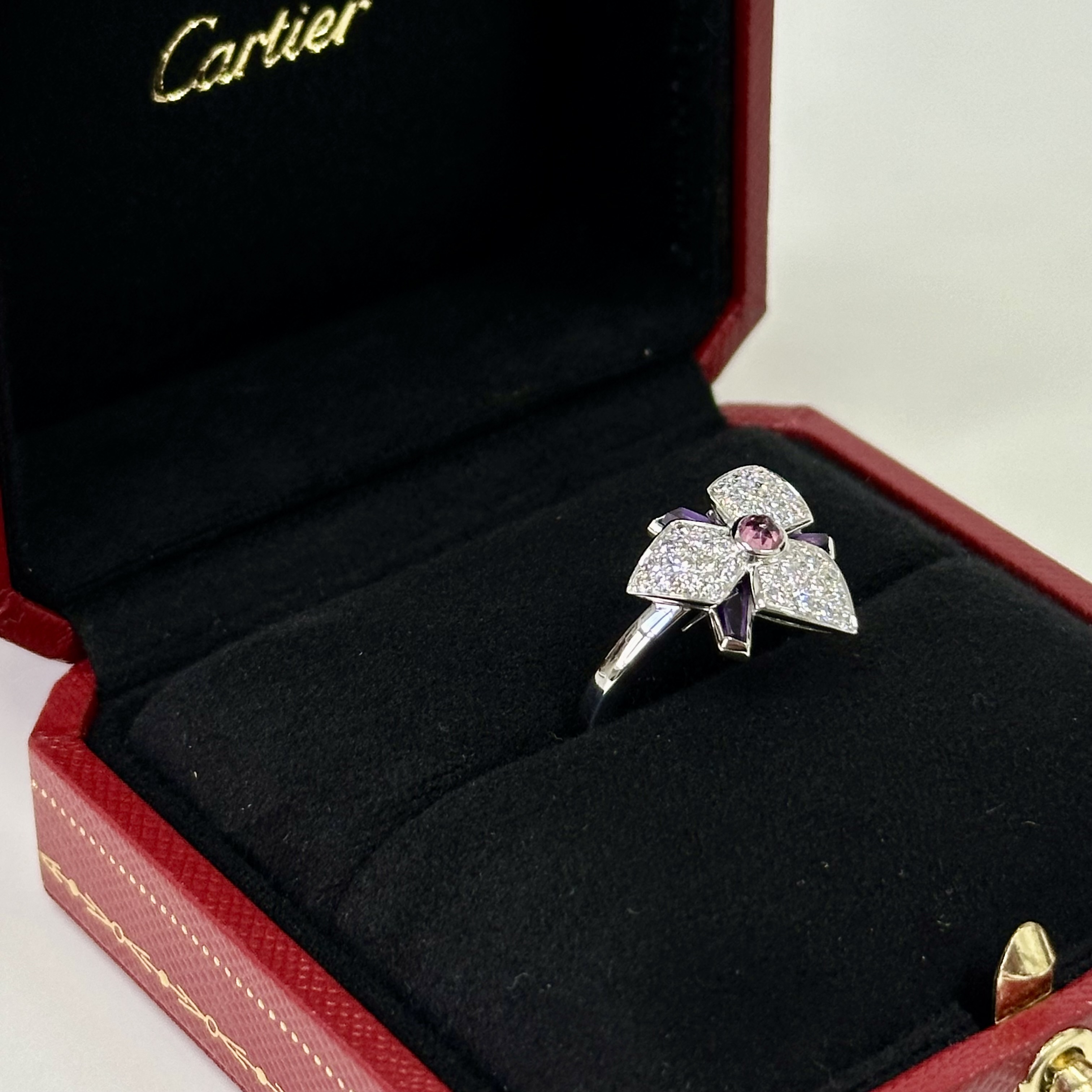 Cartier Caresse Dorchidees Orchid Flower White Gold Diamond Amethyst Ring 